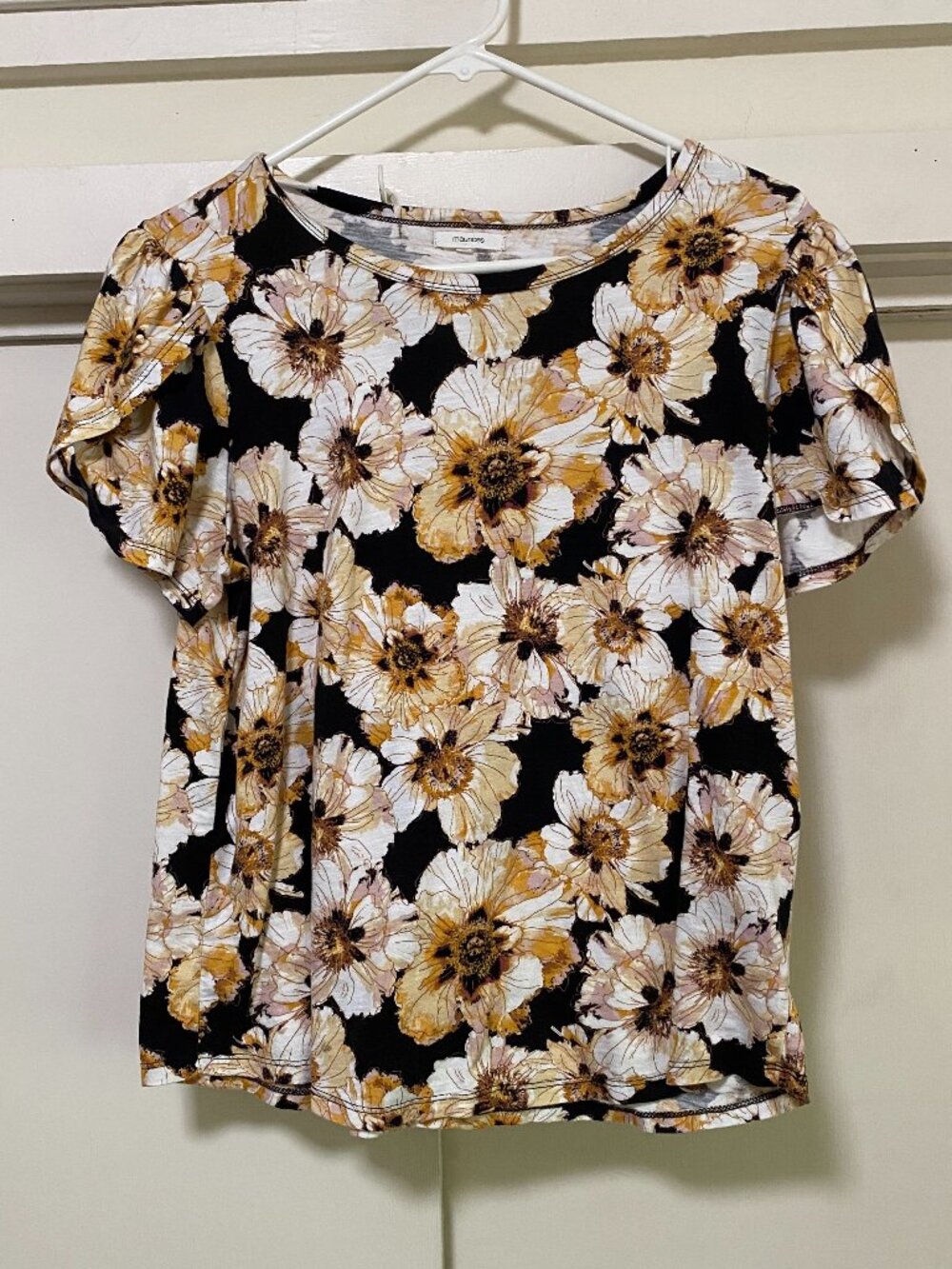 Maurices, short, fold over sleeves, tunic w/flowers, size L